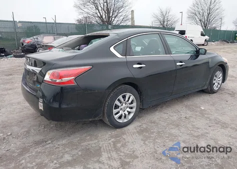 2014 Nissan Altima 2.5 z USA, uszkodzony, nr VIN 1N4AL3AP4EC144249